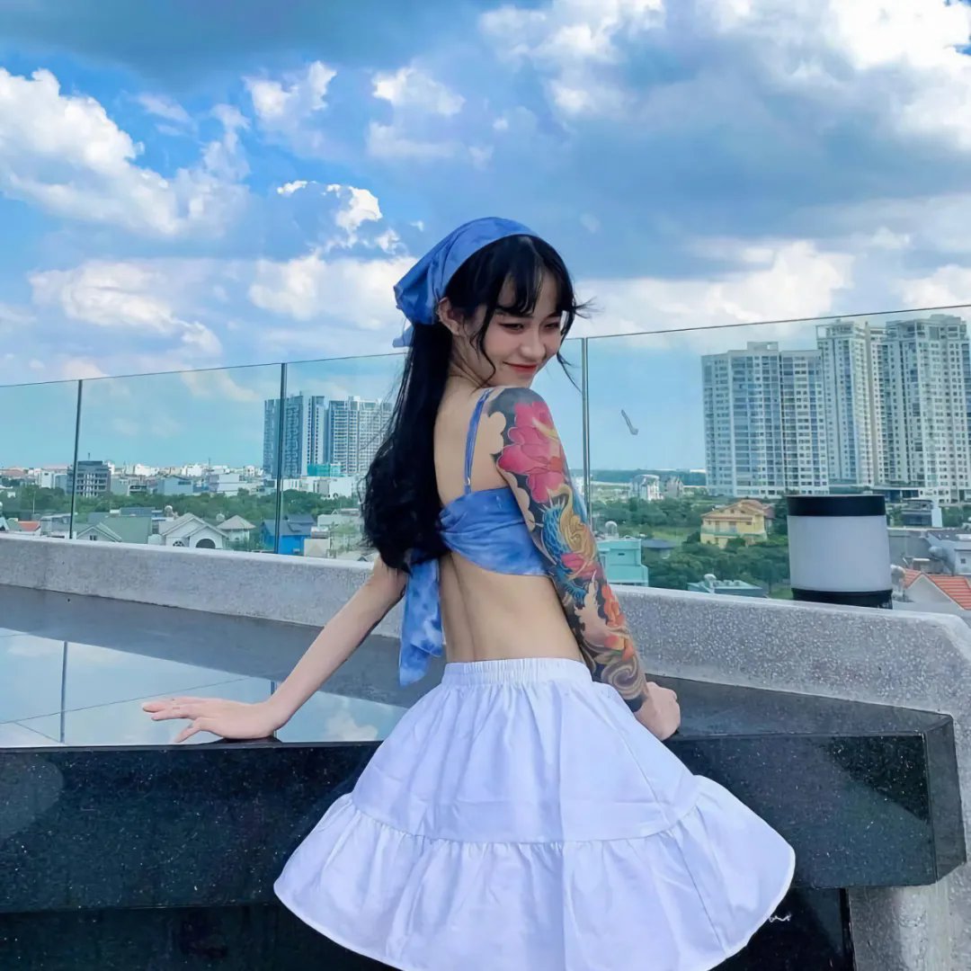 真假三莎伦